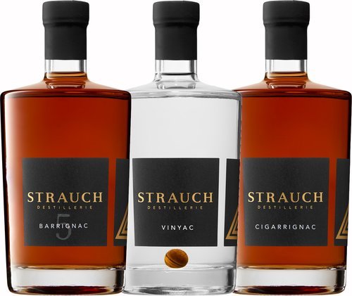 Spirituosen der Serie Strauch Destillate
