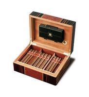 AVO Uvezian Macassar/Vavonna Small