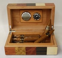 A. Jason Humidor Patchwork Klein (Für bis zu 40 Cigarren)
