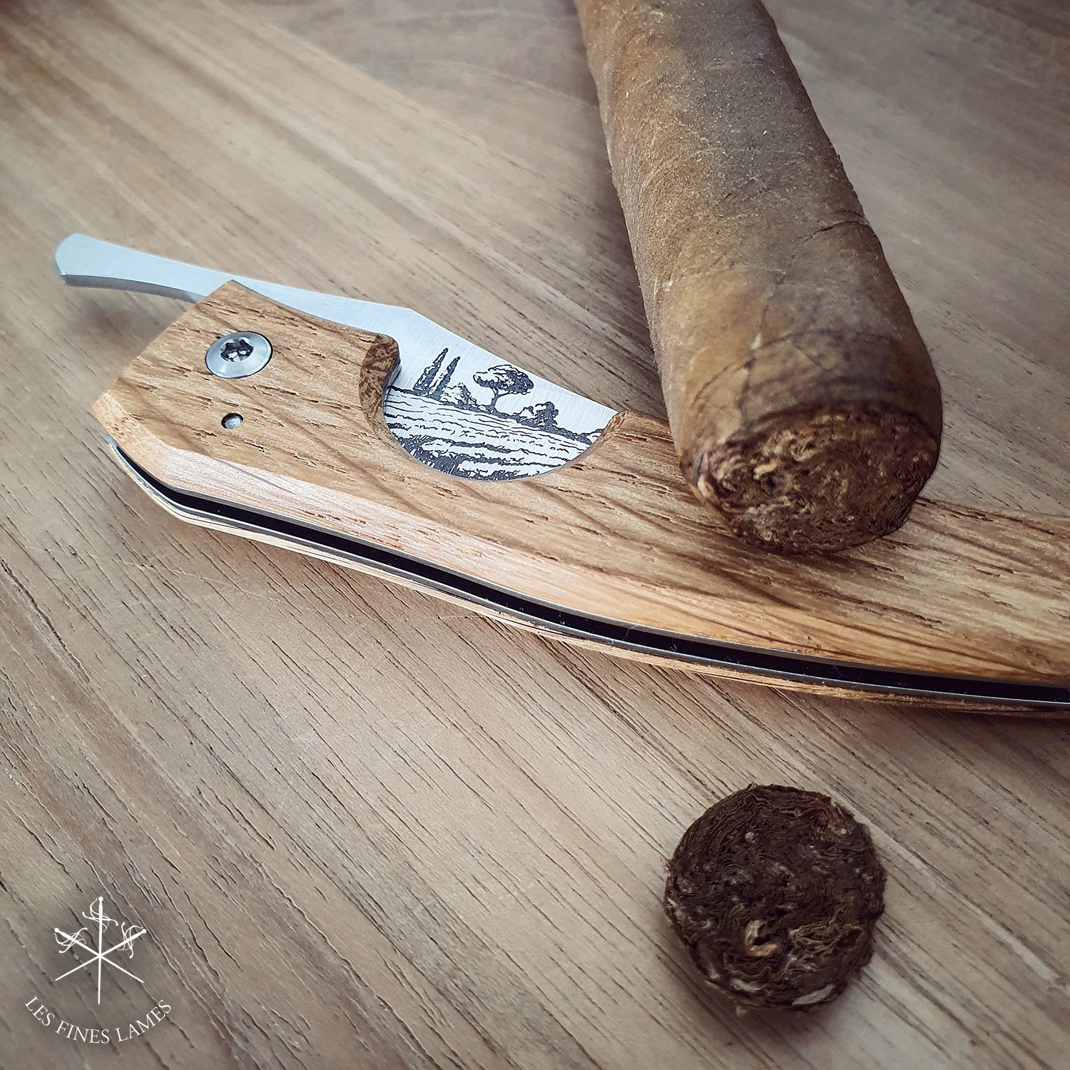 Les Fines Lames Zigarrenmesser Le Petit Barrel Series Cognac Stimmungsbild 2