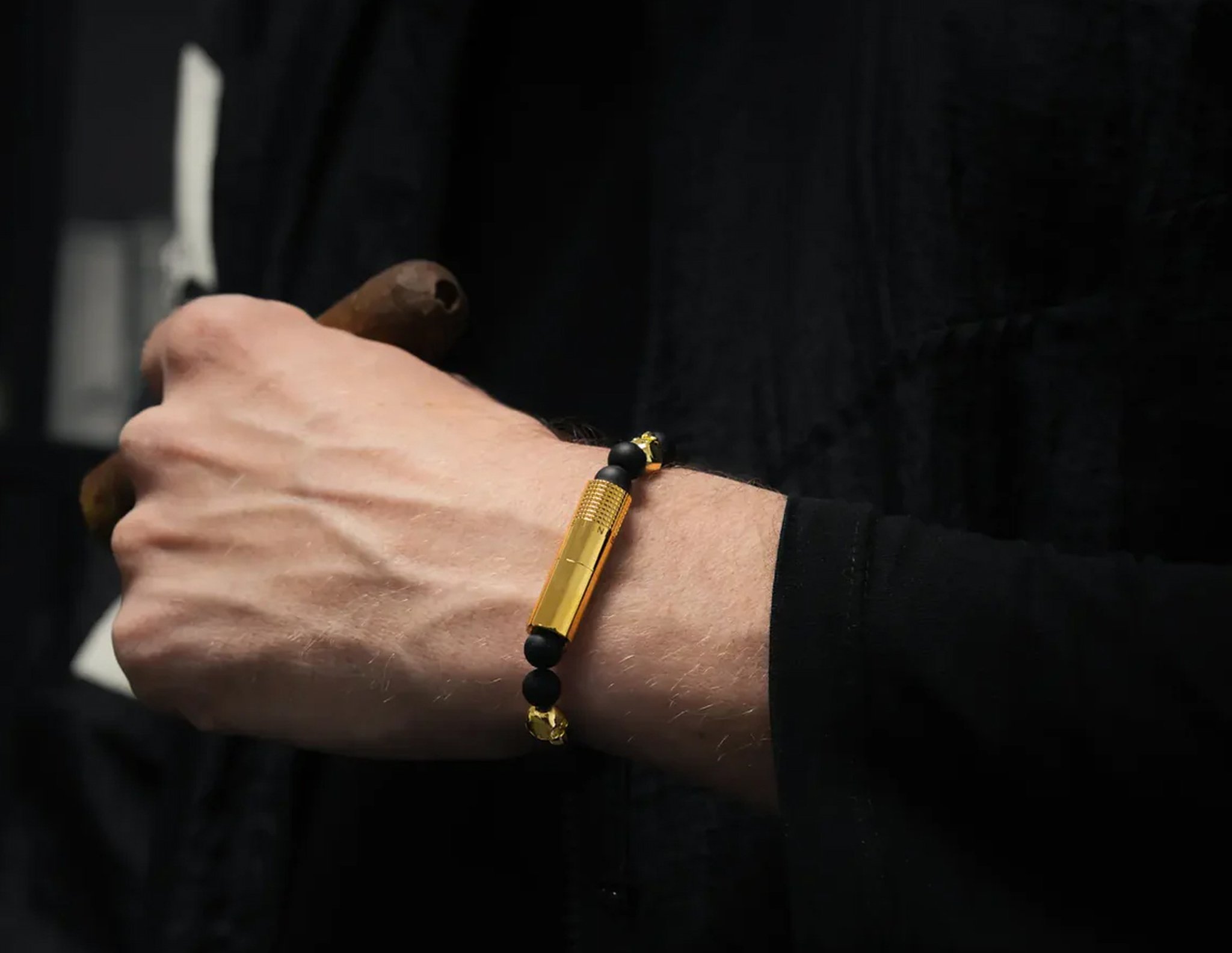 Les Fines Lames Punch Bracelets Oscuro Gold Skull II - Elastic_04