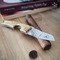Les Fines Lames Zigarrenmesser Le Petit Compass Nicaragua Acacia Burl Stimmungsbild