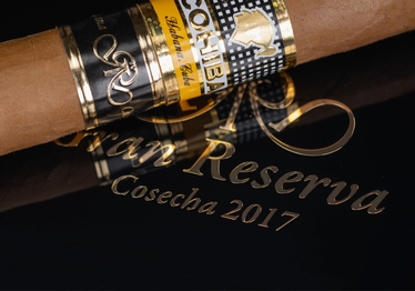 Besonders seltene und luxuriöse Espléndidos Gran Reserva Zigarren von Cohiba.